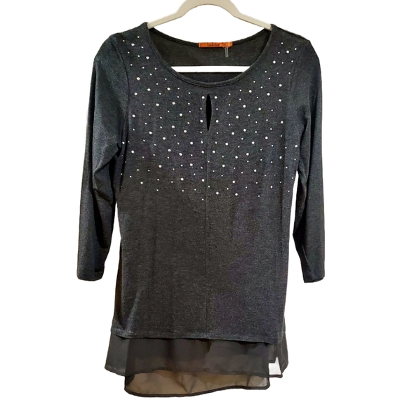 Belldini sequined blouse with sheer trim details size small - Picture 2 of 5